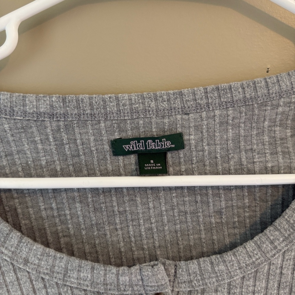 Wild Fable Gray Ribbed Button-Front Top - Picture 2 of 5